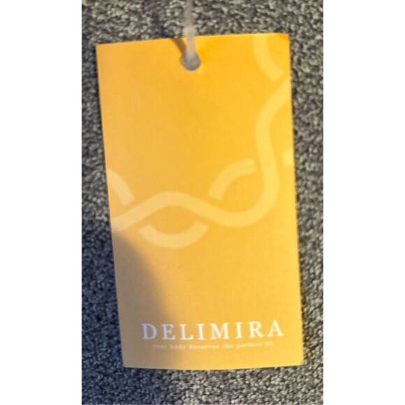 Delimira Bra Size Medium - Picture 3 of 5